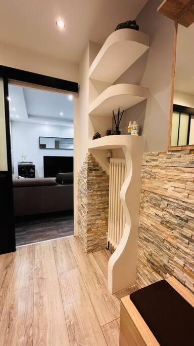Appartement Proche Centre Ville Avec Parking Gratuit Annecy Exterior photo