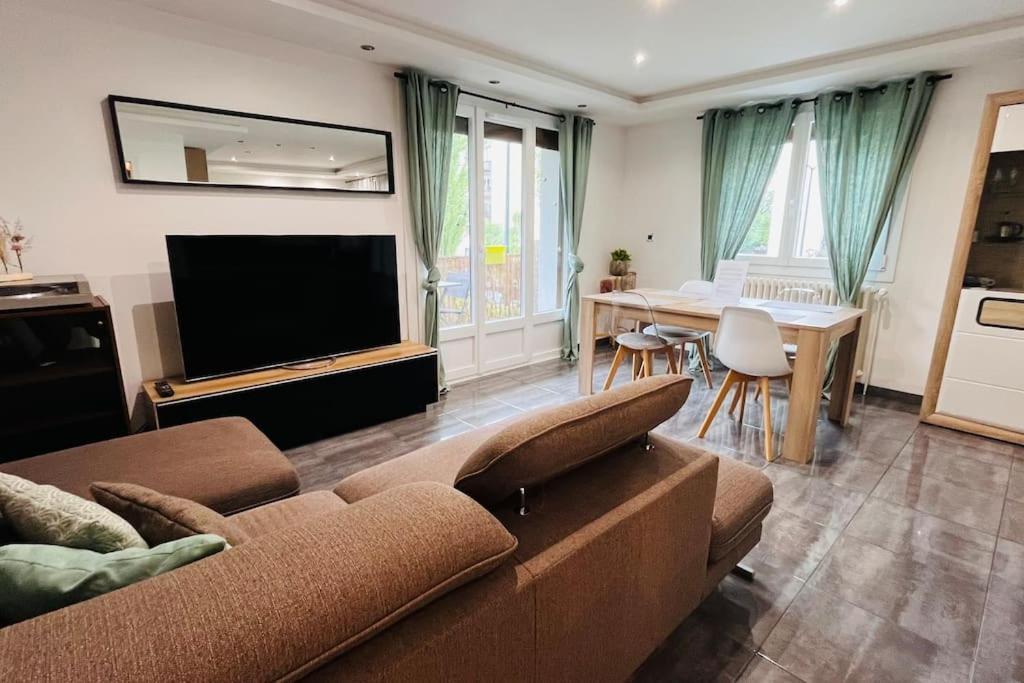 Appartement Proche Centre Ville Avec Parking Gratuit Annecy Exterior photo